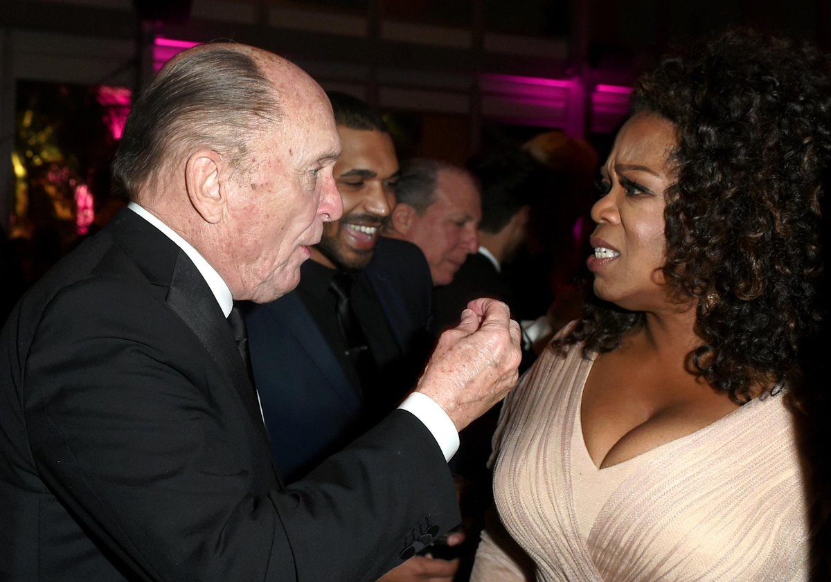 NewNowNext's tweet image. Twitter Opens The Library And Reads The #Oscars: The 100 Best (And Worst) Tweets: logo.to/17r3KlK