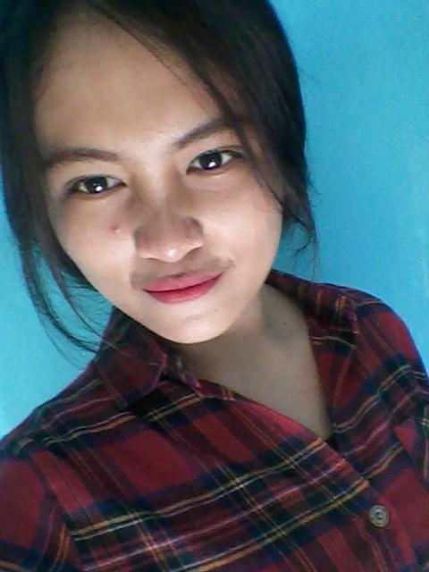 adindaynt's tweet photo. nofiltr.suka bgt sm flannelnya. tq ya DP hehe http://t.co/IHuOQpLT7U