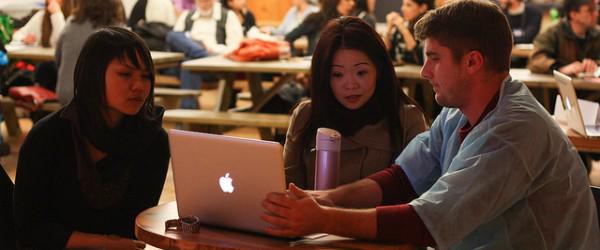 Hootsuite 🦉 tweet media