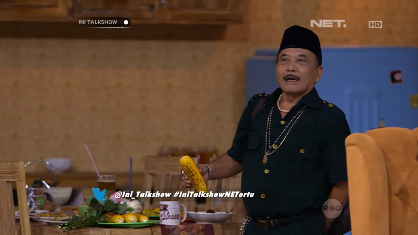 ytheresiar's tweet photo. "@netmediatama: Kang @newsuleprikitiw kesel nih sama Pak RT. Kenapaaa jagung ini dibakaar? #IniTalkshowNETortu http://t.co/RV5elXwWWT" :))