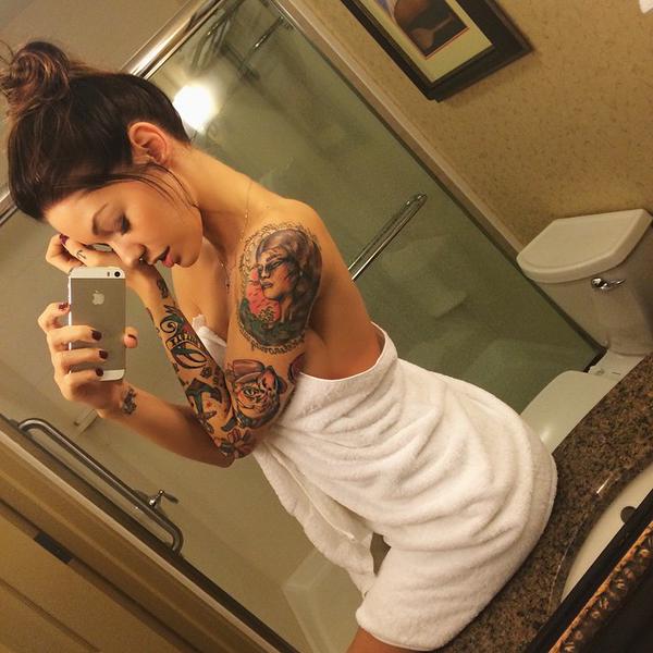 Girls with tattoos. 