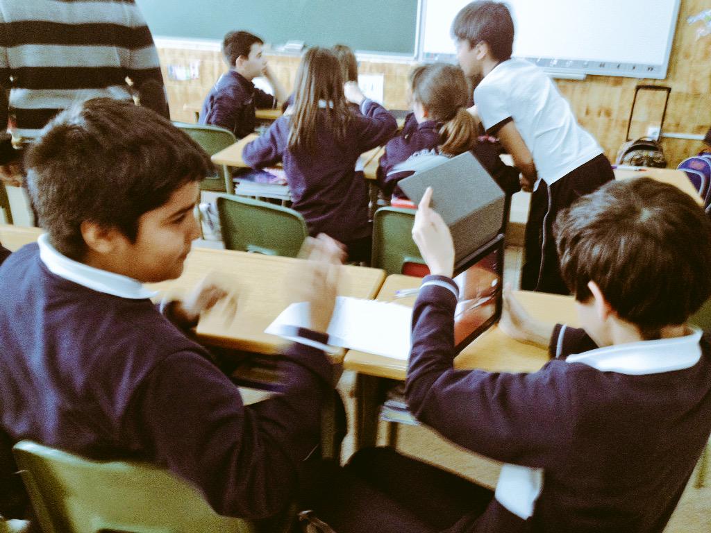 cfievalladolid's tweet image. Dispositivos móviles para lenguas extranjeras:experiencia @AveMariaVedruna …voslenguasextranjeras.blogspot.com.es/?m=0 #fltmobile #REDXXI