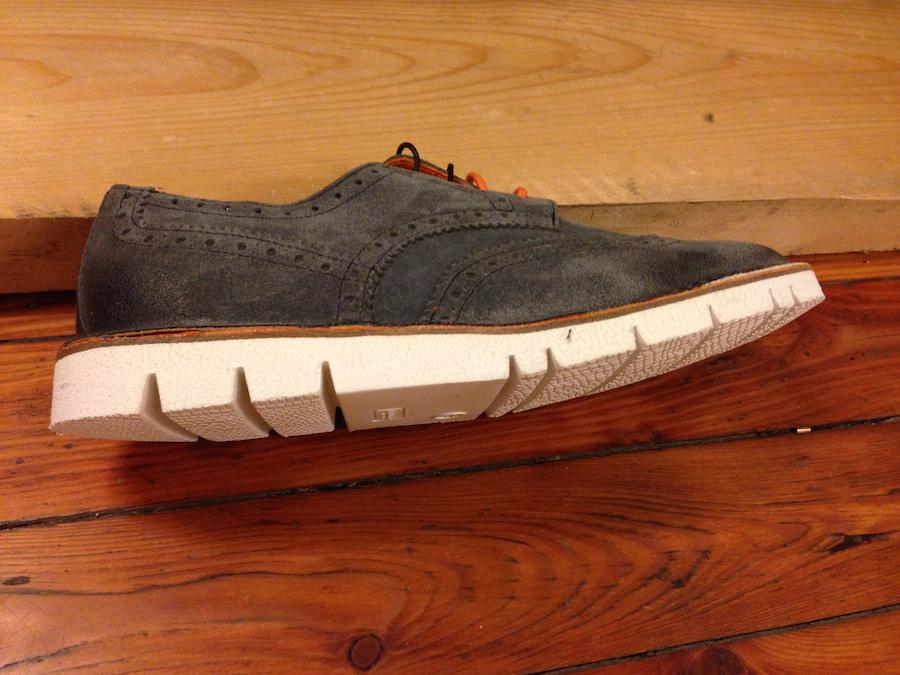 OperaShoes's tweet image. #Birdman? Lo immaginiamo con #operashoes ai piedi: scarpe leggerissime, scarpe da #OscarsRedCarpet!