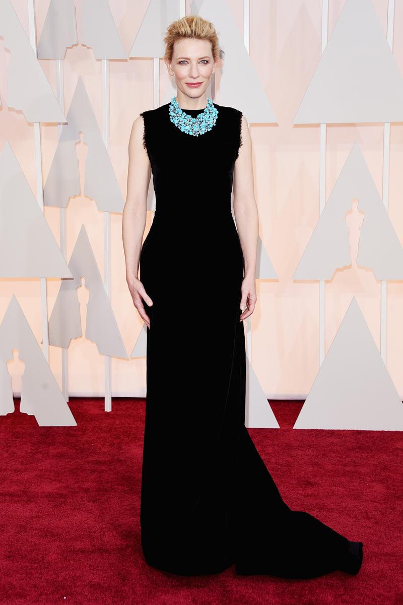 EditoraTrend's tweet photo. Cate Blanchett con un sobrio @Margiela y un espectacular collar de @TiffanyAndCo #Oscars2015 http://t.co/3DGBOnRoSK