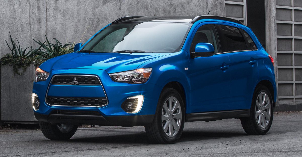 KellyCarDotCom's tweet photo. #VehicleSpotlight 15' Mitsubishi Outlander Sport AWD ES $19,995 Test drive today: http://t.co/3kfvA6Z4a4 Lunch on us! http://t.co/4HqBk6S2gA