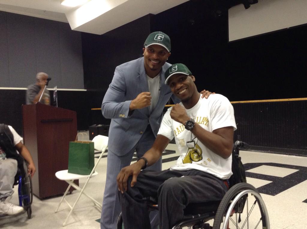 EKizzle29's tweet photo. Me and Paul the Punisher Williams giving back to the youth 
#motivationalspeaking #Antibullying http://t.co/8DT1cSDIgn