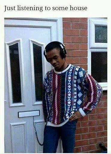 JustThandeka's tweet photo. @JustMo_DJ's #VocalMix has me like....#YTKo #TheFreeway http://t.co/2g2xKeBpLi