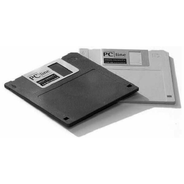 shiftdeletenet's tweet image. Az ekmeğini yemedik rahmetlinin.. ☺

#FloppyDisk #Disket #Computer #Bilgisayar #Technology #Teknoloji #ShiftDelete