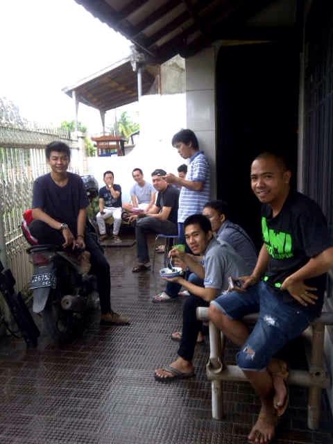 tri_setiawan16's tweet photo. BBC team http://t.co/uHyQHuzWym