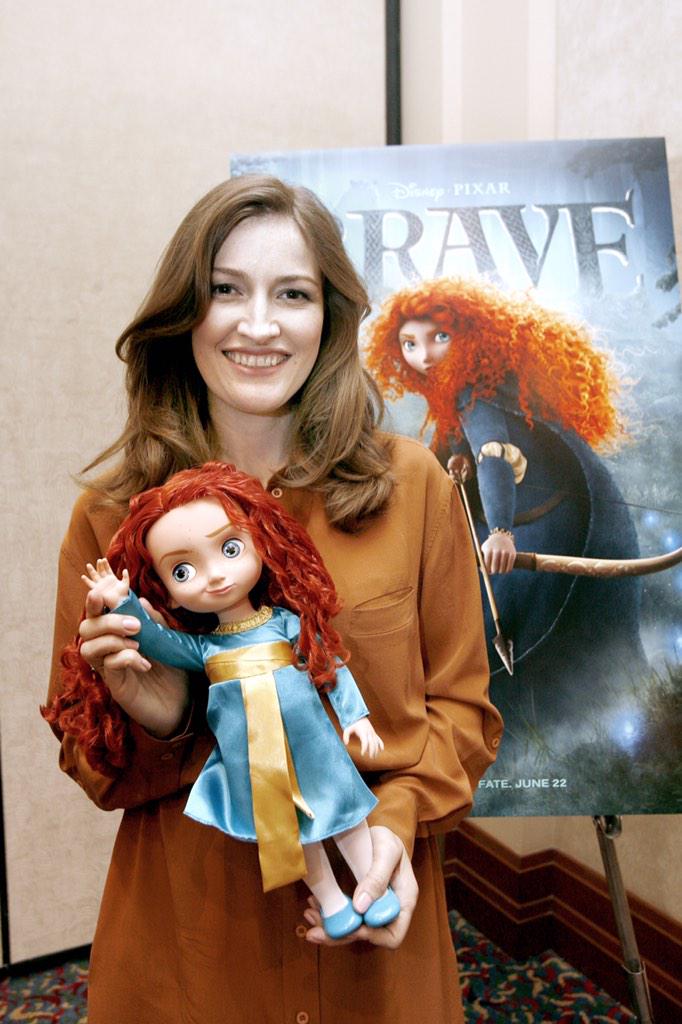Happy birthday, Kelly Macdonald, our Merida!            