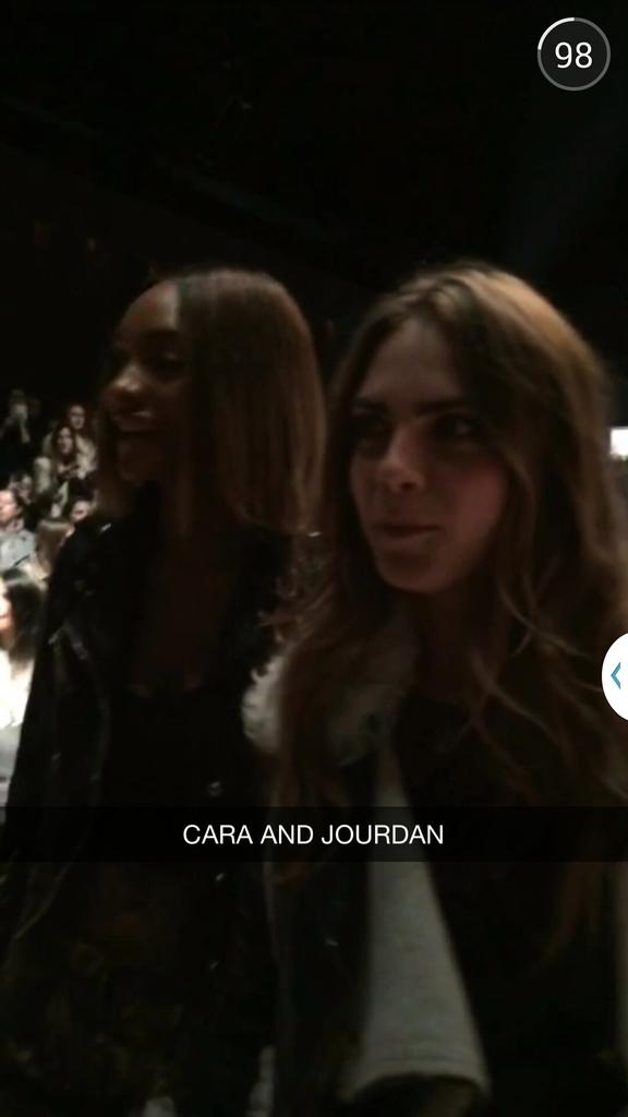 OMG I LOVE THE LFW SNAPCHAT STORY