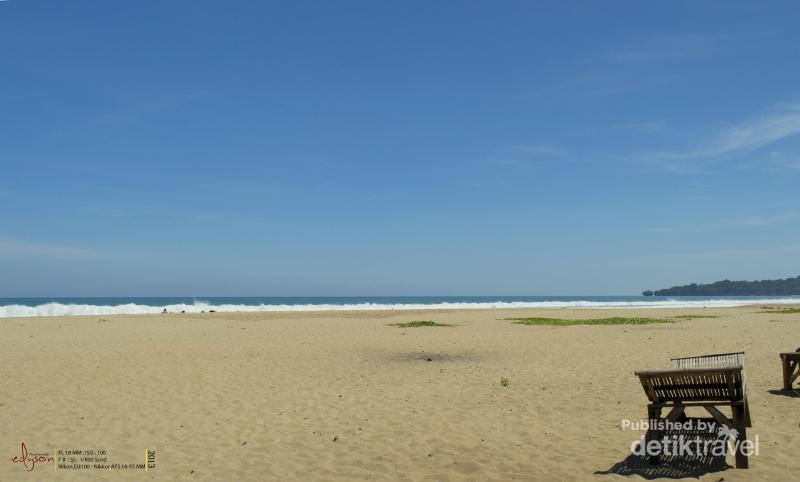 detikcom's tweet photo. Inilah Bukti Kecantikan Pantai Sawarna di Banten http://t.co/gmmcr0x3g4 via @detiktravel http://t.co/d6MFgXgGM9