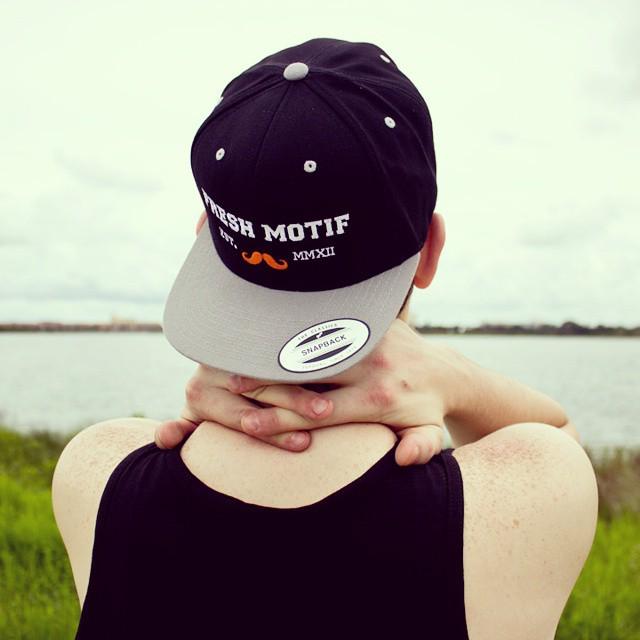FreshMotif's tweet image. Snaps for everday wear! #freshmotif #fashion #hats #snapbacks #mustache #dope #swag #gear #guys #girls #sneakerhead…