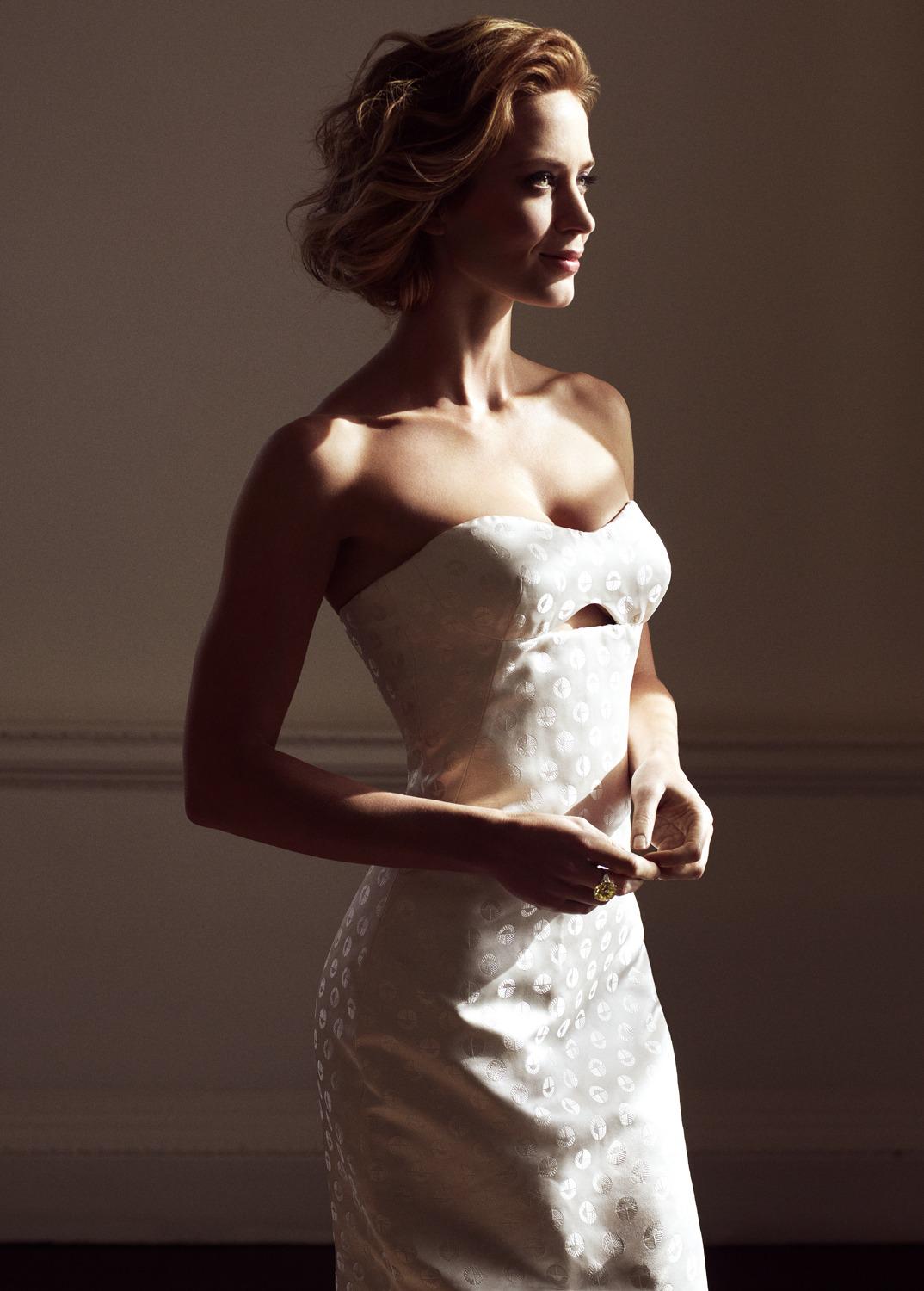 Happy Birthday to Emily Blunt! A true beauty, and talent 