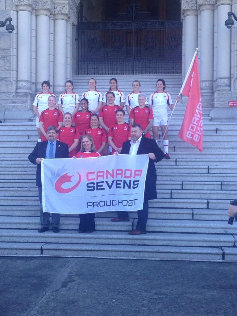 alyson_schmidt's tweet photo. An exciting morning on the steps of the Legislature... @TTGtweets @RugbyCanada http://t.co/Tep6keglbD
