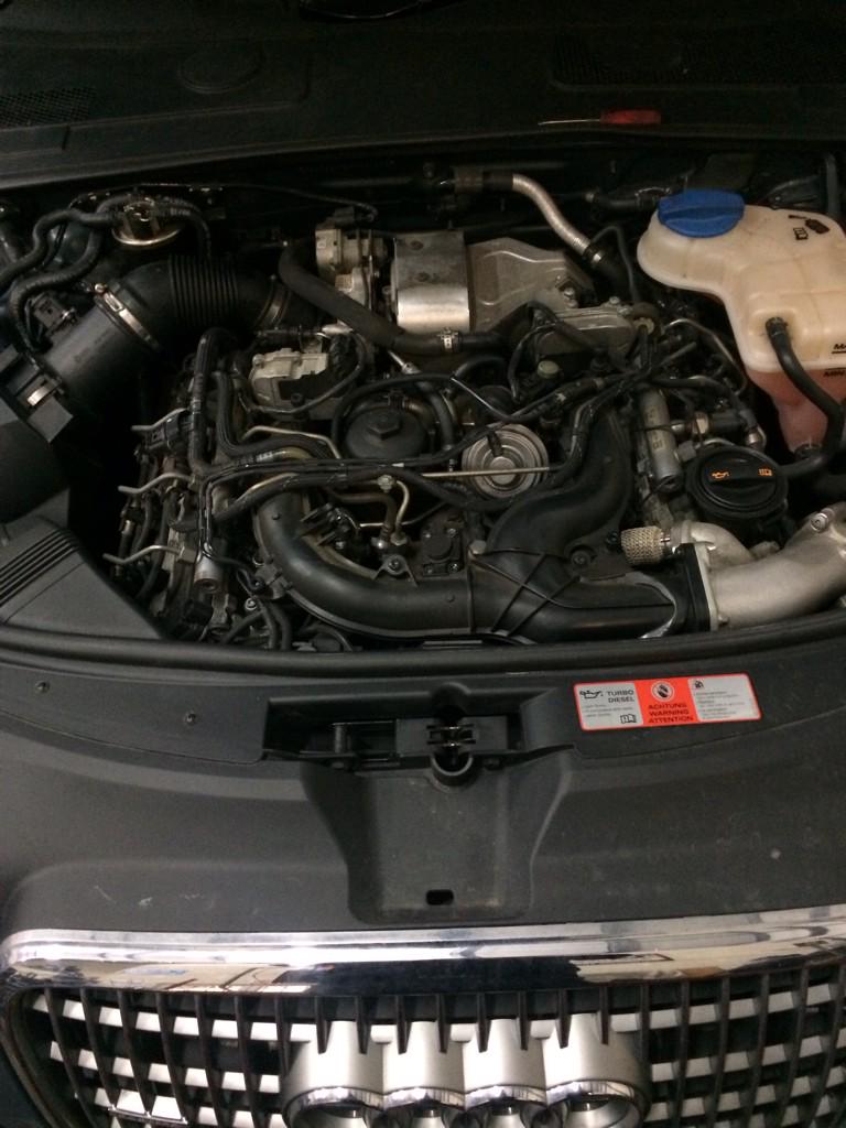 Jeardley213's tweet photo. Out with the old, in with the new.
Time to go home and eat my stew...
And dumplings http://t.co/KWiC90pwK4