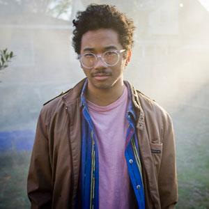 RMusicaLigera's tweet photo. Track | Toro y Moi presenta su nuevo sencillo "Empty Nesters" http://t.co/r0sG4BIUeS http://t.co/Zv0K7soRkl