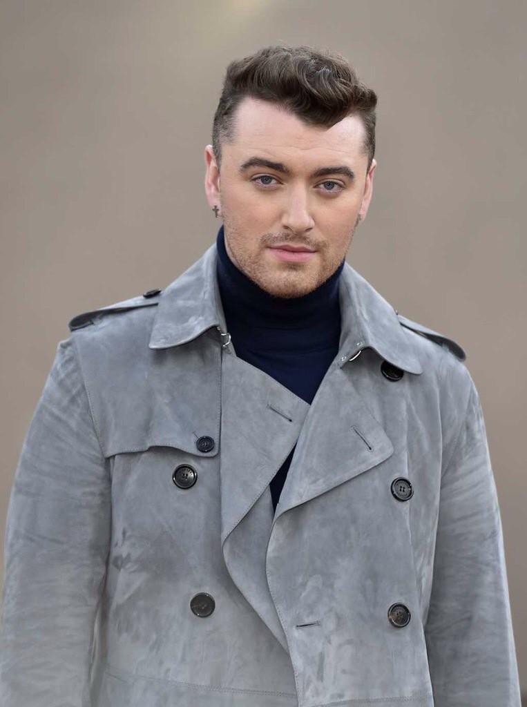 SamSmithRUS's tweet image. Sam attends the Burberry Prosum show during London Fashion Week Fall/Winter 2015/16. (@samsmithworld)