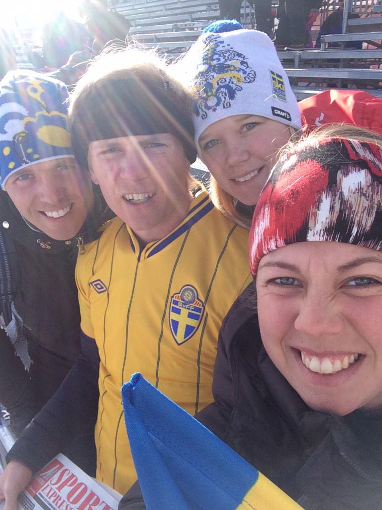 ThereseLarsso's tweet photo. Tack för en fantastisk helg i Falun! 😍🎿Riktigt taggad på att köra igång min egen säsong 😃💪⛳️ #Falun2015 #vmvinter http://t.co/vleYP5MzTB
