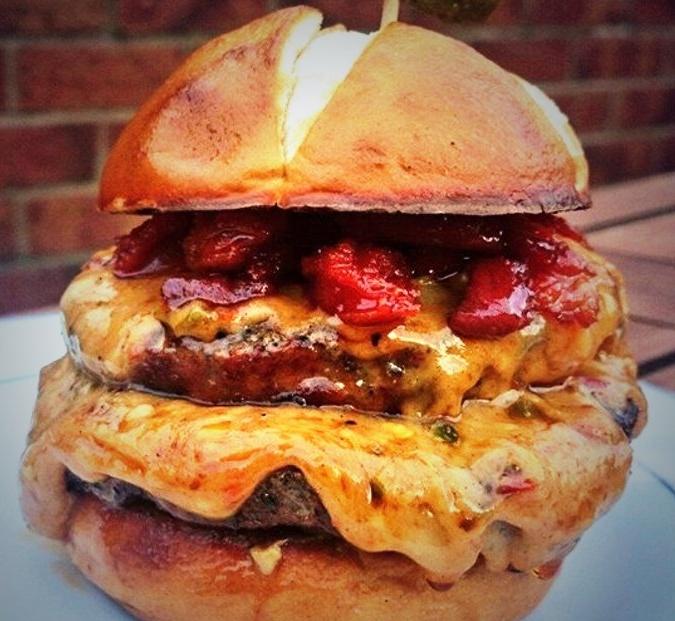 dirty_food's tweet photo. RT &amp; FOLLOW COMP
WIN ALL THIS
@beatstreetmcr on FRIDAY 
2 x ANY DIRTY burger🍔
2 x Sweet Potato Fries🍟
2 x Drinks🍺 http://t.co/Vp4rD6PnFU