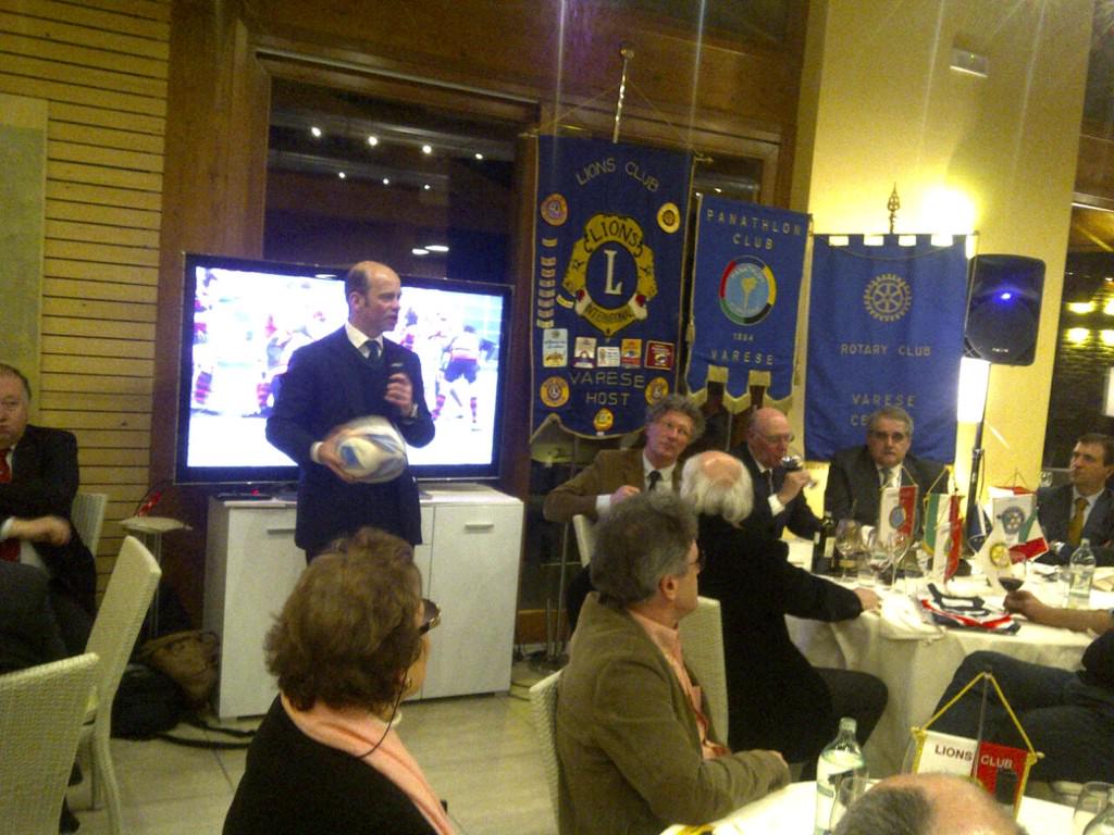 RotaryV's tweet image. Serata dedicata al #rugby Varese, in interclub!