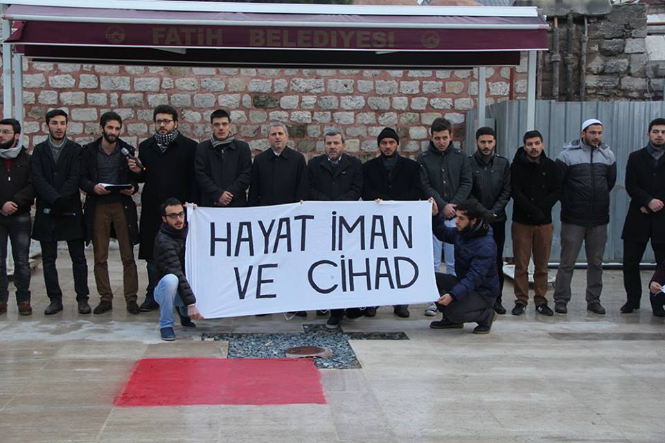 Şehit Metin Yüksel Şehadetinin 36.Yılında Fatih Camii avlusunda dualarla anıldı.