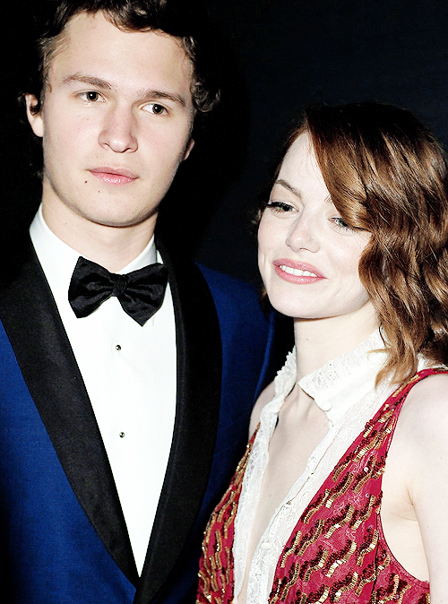 Stonefield_F's tweet photo. @AnselElgort and Emma Stone attend the 2015 Vanity Fair Oscar Party http://t.co/lFjXOebVQJ http://t.co/HBQYc1f1zX