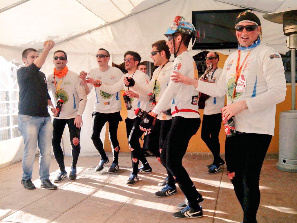 BuenosTercios's tweet photo. Segundo fin de semana de carnaval genial !! Esperando con ganas el dia de Andalucía http://t.co/g6eWqPr3OL