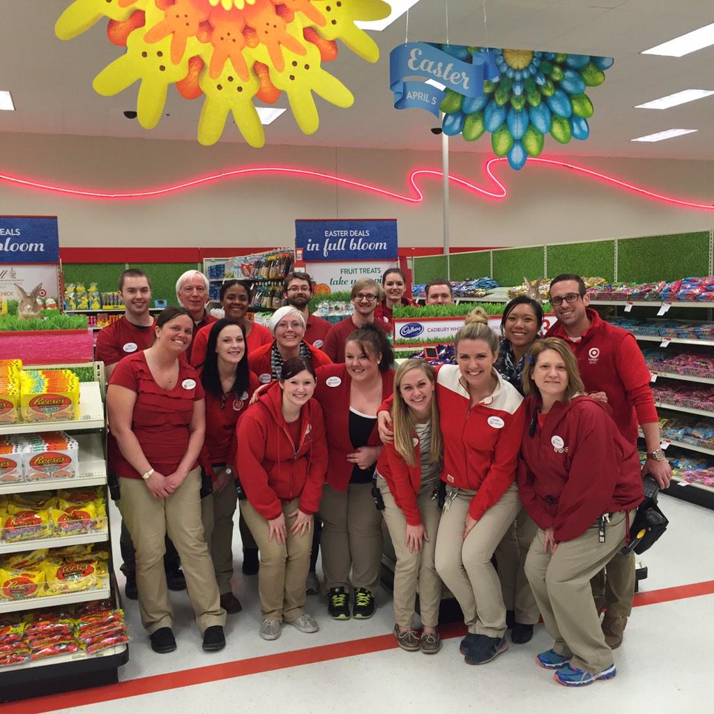 PaulMatthewsAP's tweet photo. T1245 is ready to roll for inventory, store looks GREAT! #THEG199 #culture  @A_Pykkonen @TargetJake @ShannonGehrmann http://t.co/vlTBPeR0zO