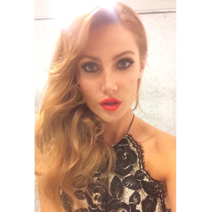 Last nights oscars look wearing @MACcosmetics lady danger matte lipstick and lover dress at the @treatsmagazine<a class="tags" target="_blank" title="On Twitter" href="/?out=eyJ0eXAiOiJKV1QiLCJhbGciOiJIUzUxMiJ9.eyJpYXQiOjE3MjA3MzAzNDUsImlzcyI6InR3cG9ybnN0YXJzLmNvbSIsIm5iZiI6MTcyMDczMDM0NSwiZXhwIjoxNzUyMjY2MzQ1LCJyZWRpcmVjdF91cmwiOiJodHRwczovL3R3aXR0ZXIuY29tL01BQ2Nvc21ldGljcyJ9.3blAo79PTayiXmC93vgYwCgYHPpCQWAAnMkPDRCROD8qVC3IWFl9OIK-hbyPfD-HAHuy-ydOJ7Vse2ME7qAHDQ">@MACcosmetics</a><a href="/tag/playmates"class="tags"><span>#playmates</span></a>