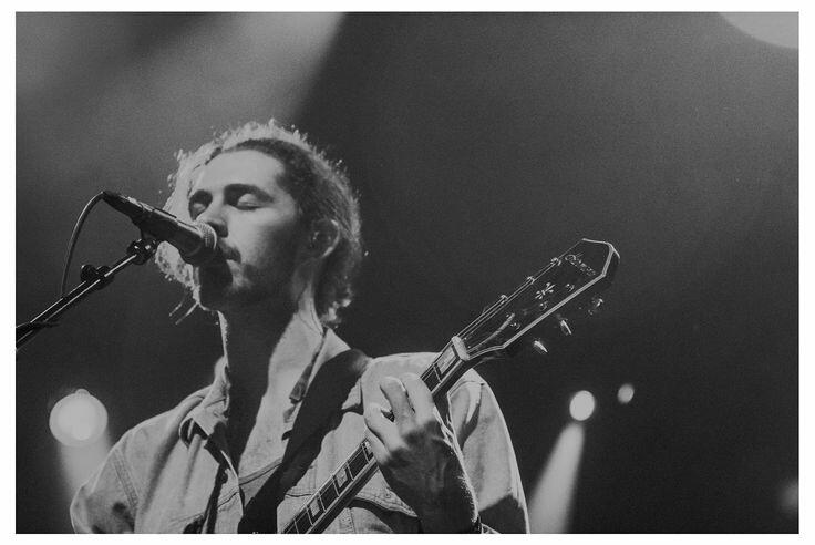 cassidykayy's tweet image. Officially going to see the amazing @Hozier this summer in Chicago! Can't wait 😊🎶🌞 @GraceSteinke