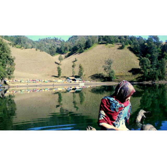 chasnaatika's tweet photo. Siapa tau besok kesana lagi sama kamu. Heu http://t.co/uTxzW0SJFh