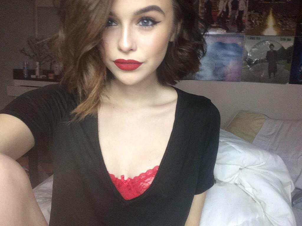 Getting all dolled up for my date with myself