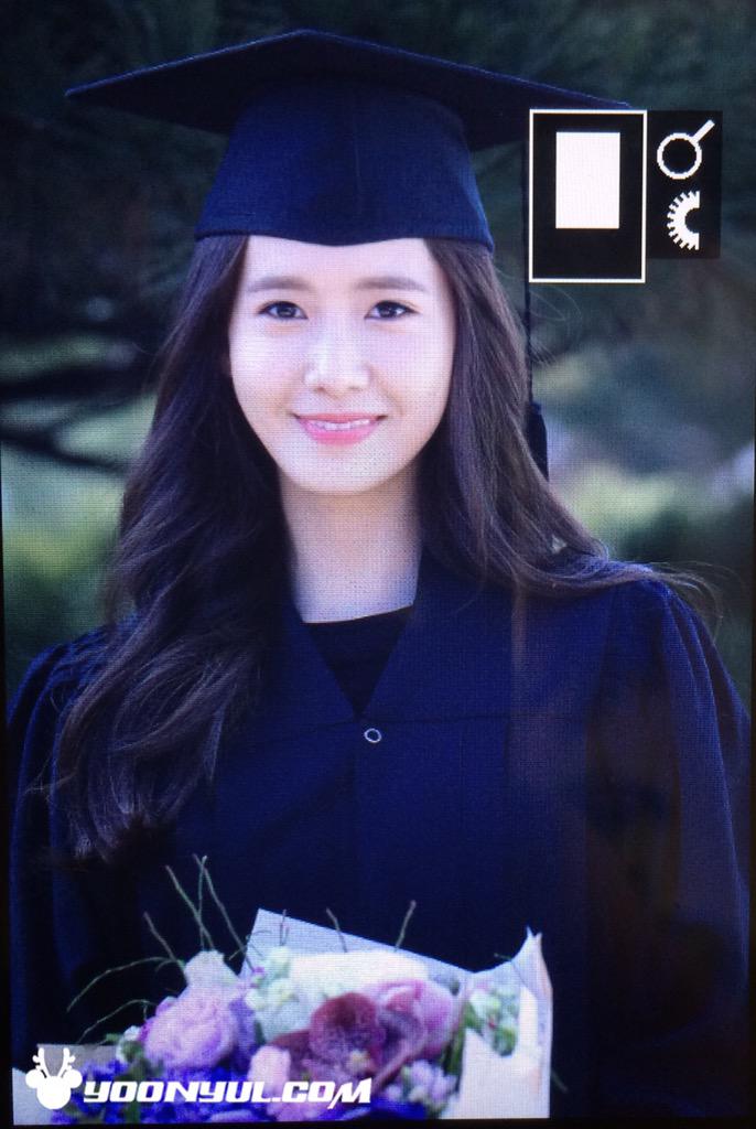[PIC][24-02-2015]YoonA tham dự Lễ Tốt Nghiệp của Trường Đại học Dongguk và Hội thảo về Lễ Tốt Nghiệp vào sáng nay B-lBQD3UMAEL6ay