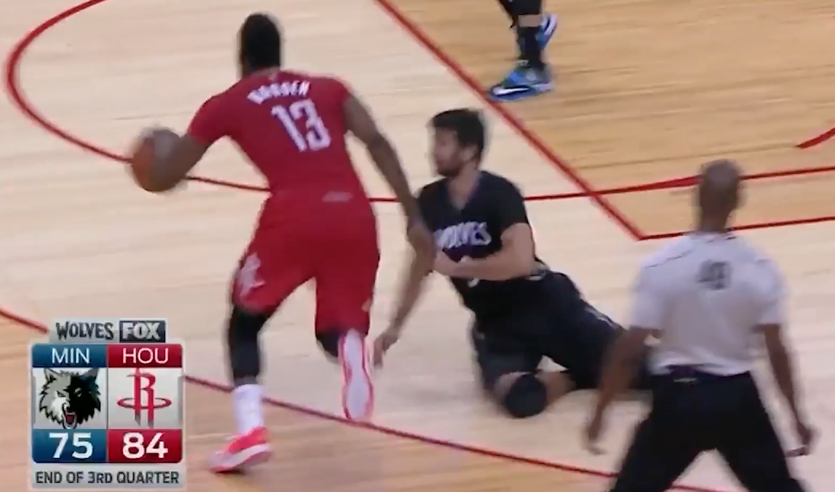 BleacherReport's tweet photo. VIDEO: James Harden sends Ricky Rubio to the deck with a nasty step-back then hits the triple http://t.co/umHfHcVSh1 http://t.co/8KZdRtIpDa