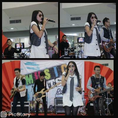 V'band perform TVM bekasi Music Hits Roadshow