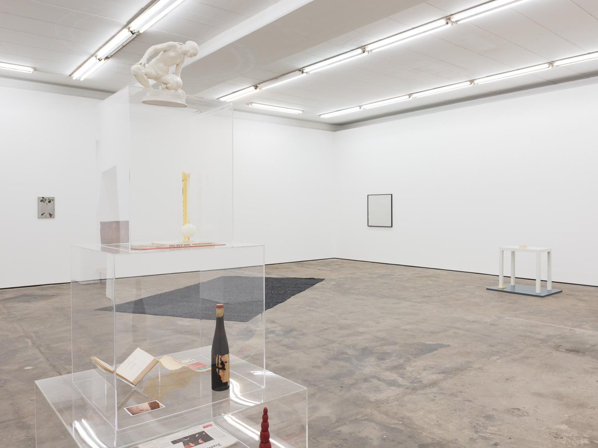 wentrup_gallery's tweet photo. Final week of ‘Accrochage' with works by #NevinAladag #MathewHale #PelesEmpire #WawrzyniecTokarski #TimmUlrichs http://t.co/XFe80elZL0