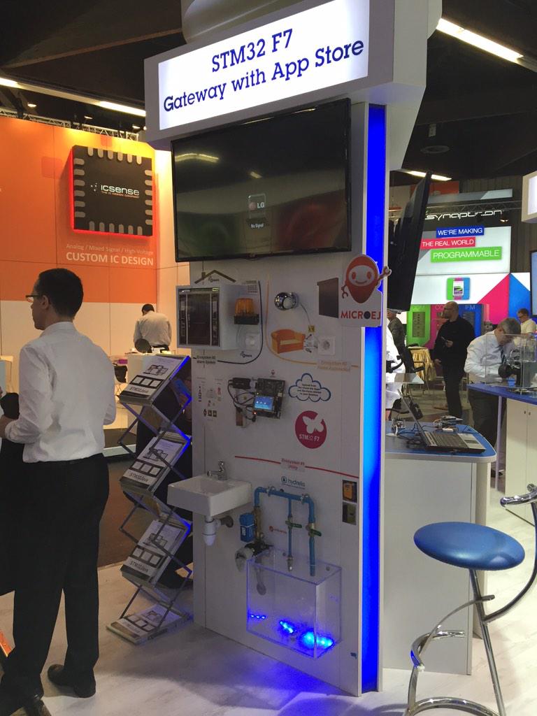 ymahee's tweet image. #hydrelis #embeddedworld2015  le disjoncteur d'eau au embedded World 2015