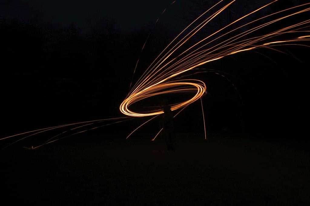 photographdevon's tweet image. Did a bit of playing around with #wirewool and ended up with these.
#photography #longexposure #ThisGirlIsOnFire