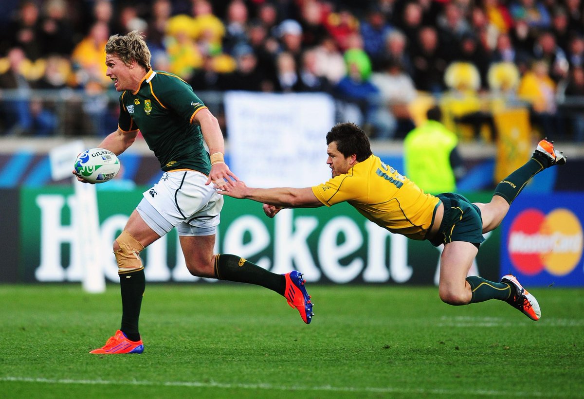 Happy Birthday to <a href="/bokrugby/">Greenandgold</a>'s most capped centre of all time Jean de Villiers! Hope you are recovering well Jean!