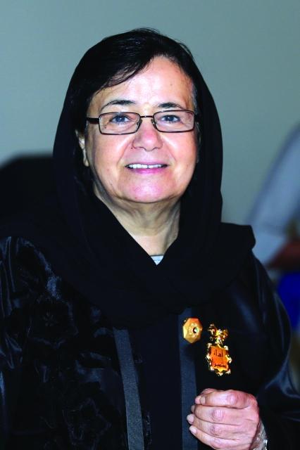 AlBayanNews's tweet photo. توفير #المعلومة الصحيحة لوسائل الإعلام يغلق باب الشائعات 
 http://t.co/vOYJ1X9xtX
#IGCF15 http://t.co/pstAq3rCiv