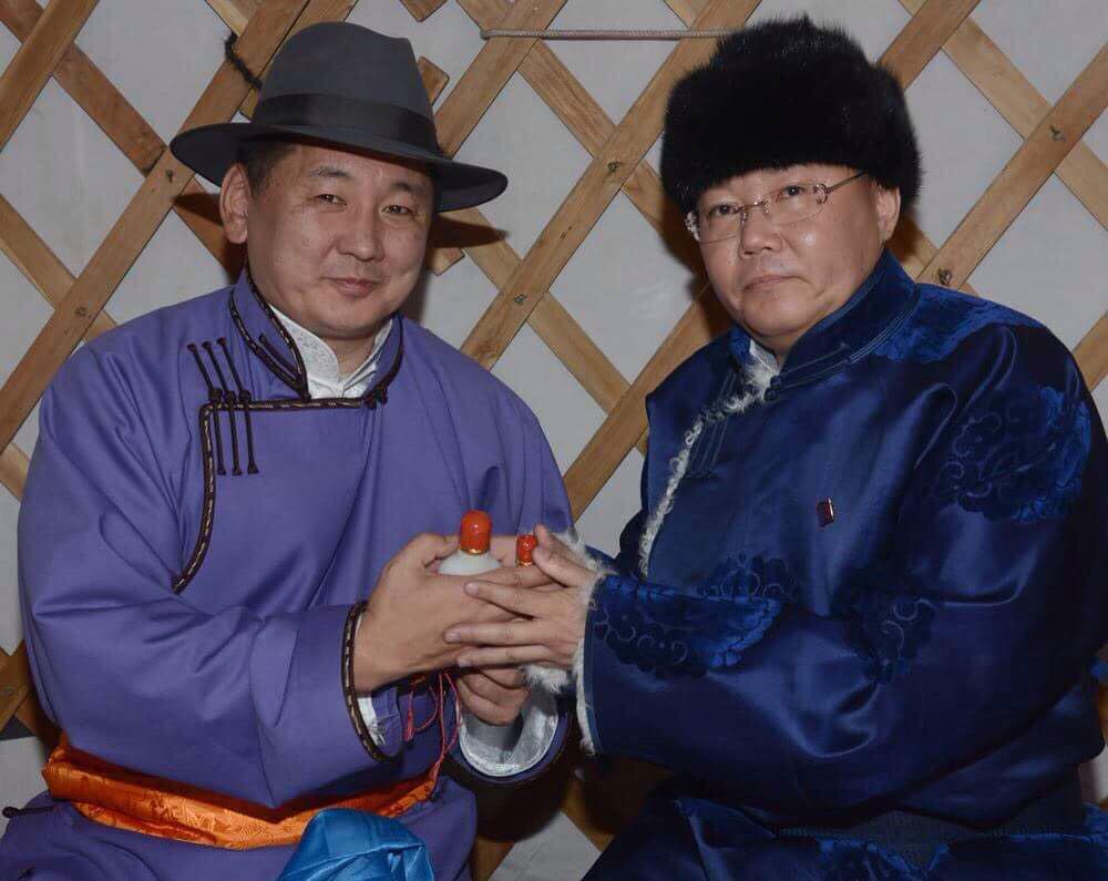 Энэ 2 урьд нь нударга зөрүүлсэн, сая хөөрөг зөрүүлсэн одоо энгэр зөрүүлэх л дутуу бнада.#брабру