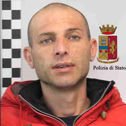 quotidianodirg's tweet image. #Ragusa, #Polizia #arresta #pluripregiudicato
quotidianodiragusa.it/2015/02/24/cro…