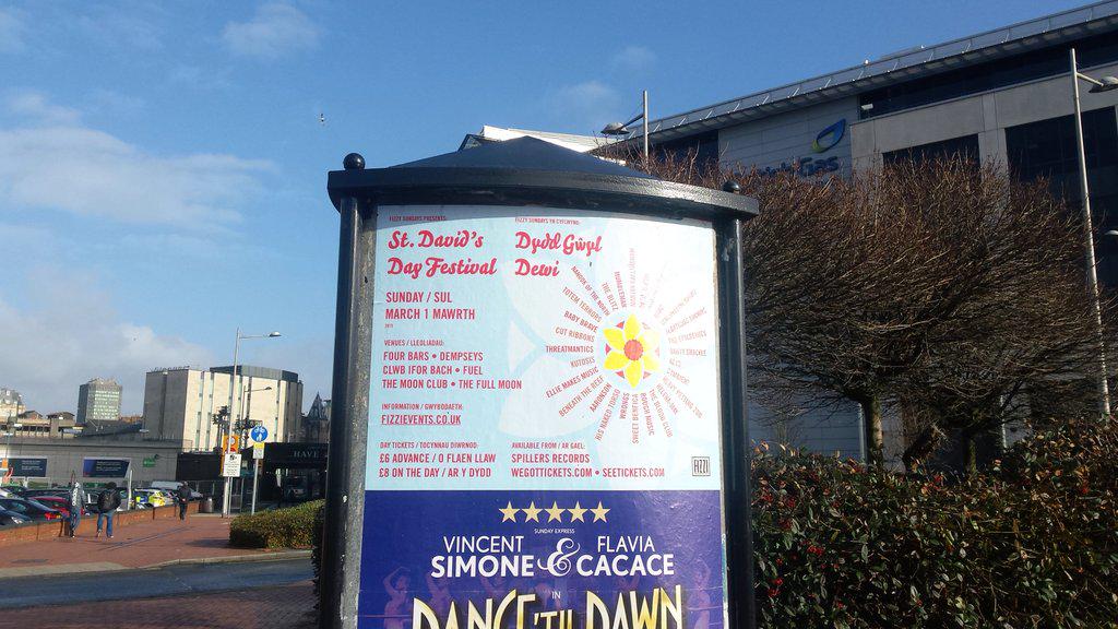 It's beautiful blustery day in #Cardiff, the Sun is shining &amp; it's less than a week until #StDavidsFest! #StDavidsDay
