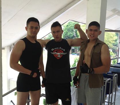 cavendish_hakub's tweet photo. Pilih yg mana @GayINDONESlA @Gay_jabodetabek @GIM4MKS @GayChineseID @Nu_Dicklicious @NuDicklicious http://t.co/vTlzqQTZd2