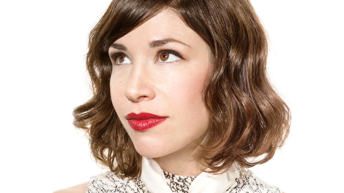 Carrie Brownstein on how she stays so productive f-st.co/afdnpRW