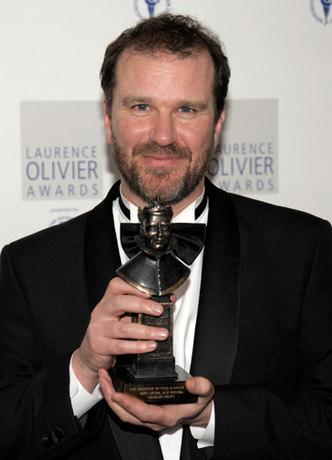 HAPPY BIRTHDAY Douglas Hodge! 