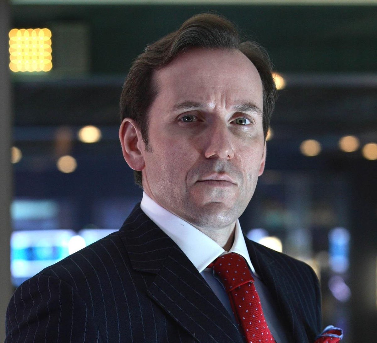 PrimevalFans's tweet image. Happy birthday @ActualBenMiller! "Now get back to work before we both start crying and hugging" #lester #primeval