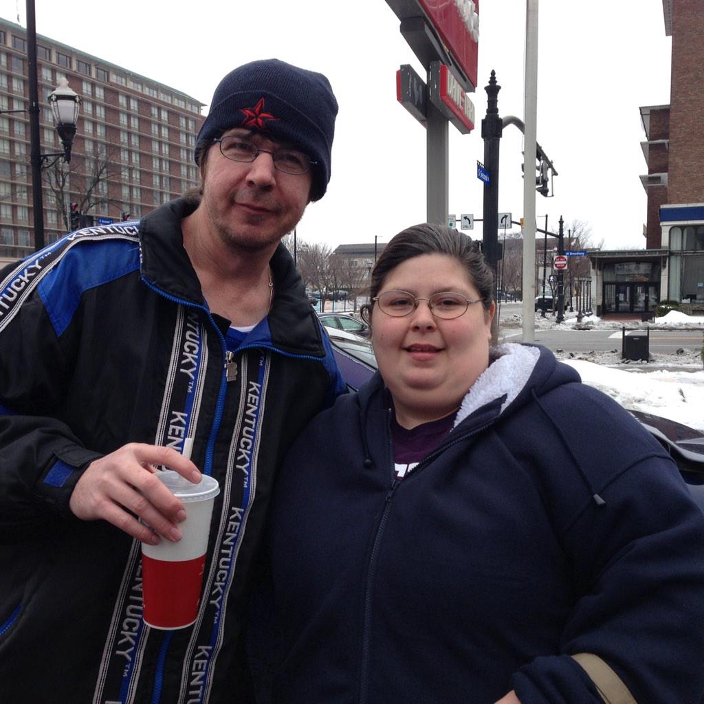ForgottenVille's tweet photo. On our way to ending #homelessness in #Louisville. Here's a couple we were blessed to be able to get in to housing! http://t.co/VOEYKK25MF