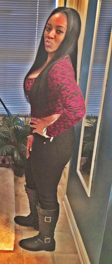 _Ms_Monae_ tweet picture